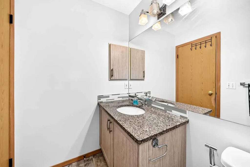 3628 Catalina Boulevard NE Calgary AB T1Y 6W6