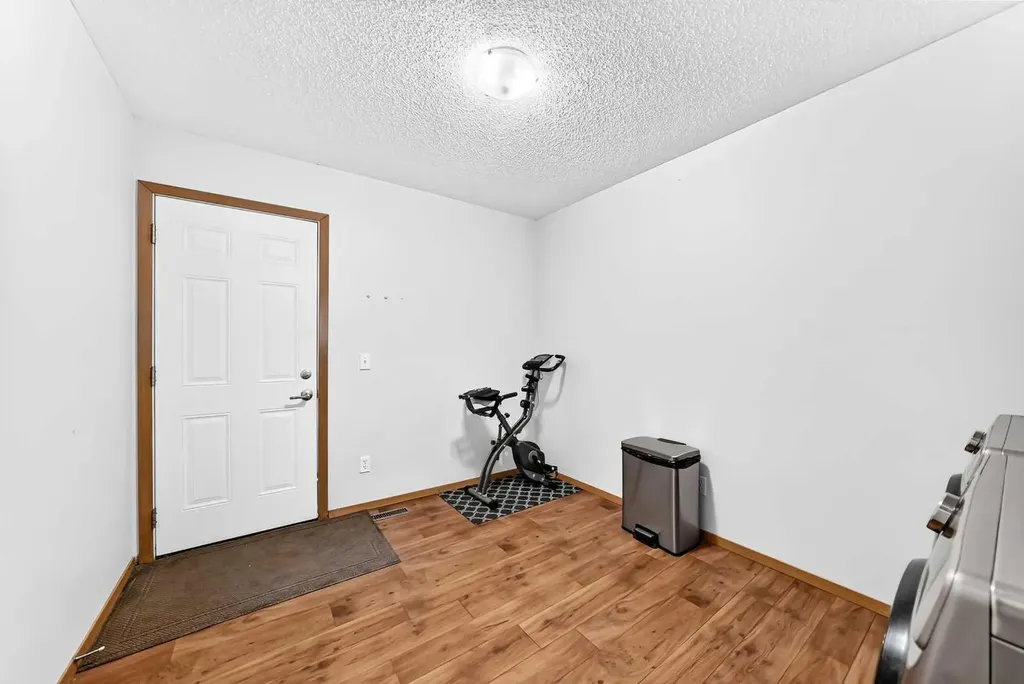 3628 Catalina Boulevard NE Calgary AB T1Y 6W6