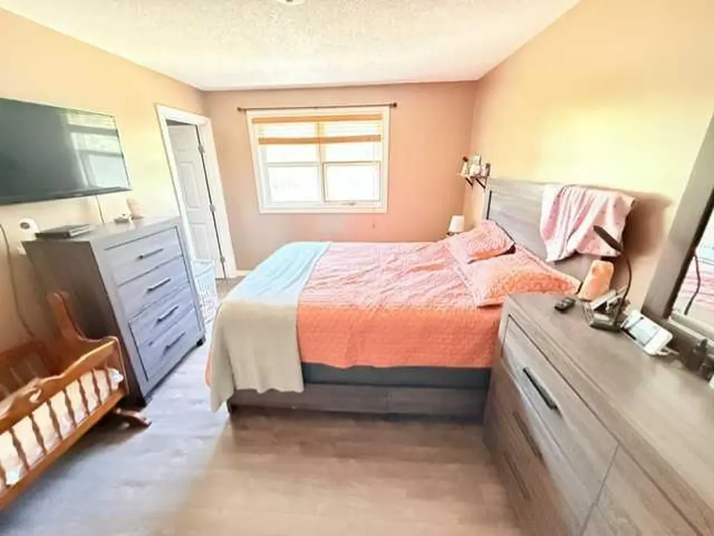 8801 101 Avenue Peace River AB T8S1N8