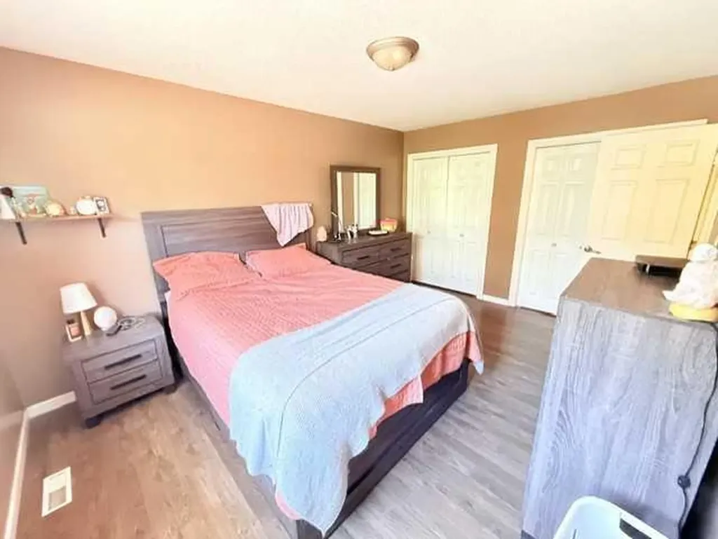 8801 101 Avenue Peace River AB T8S1N8