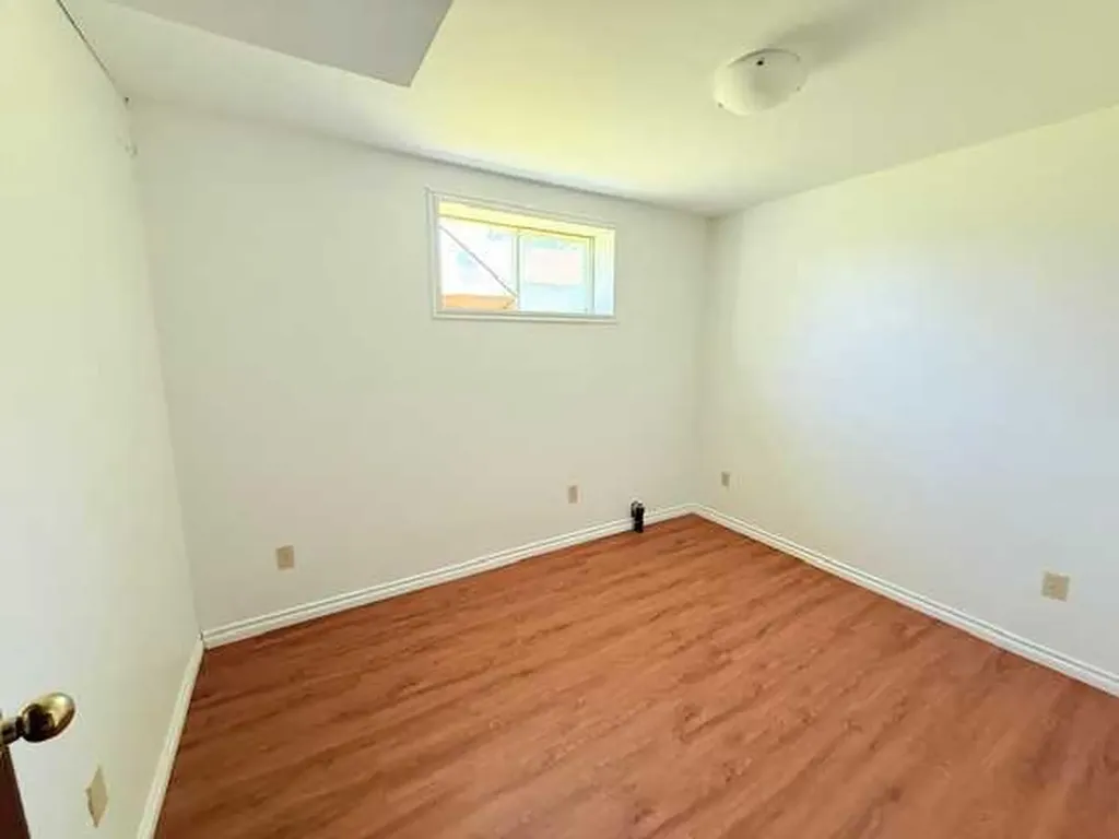 8801 101 Avenue Peace River AB T8S1N8