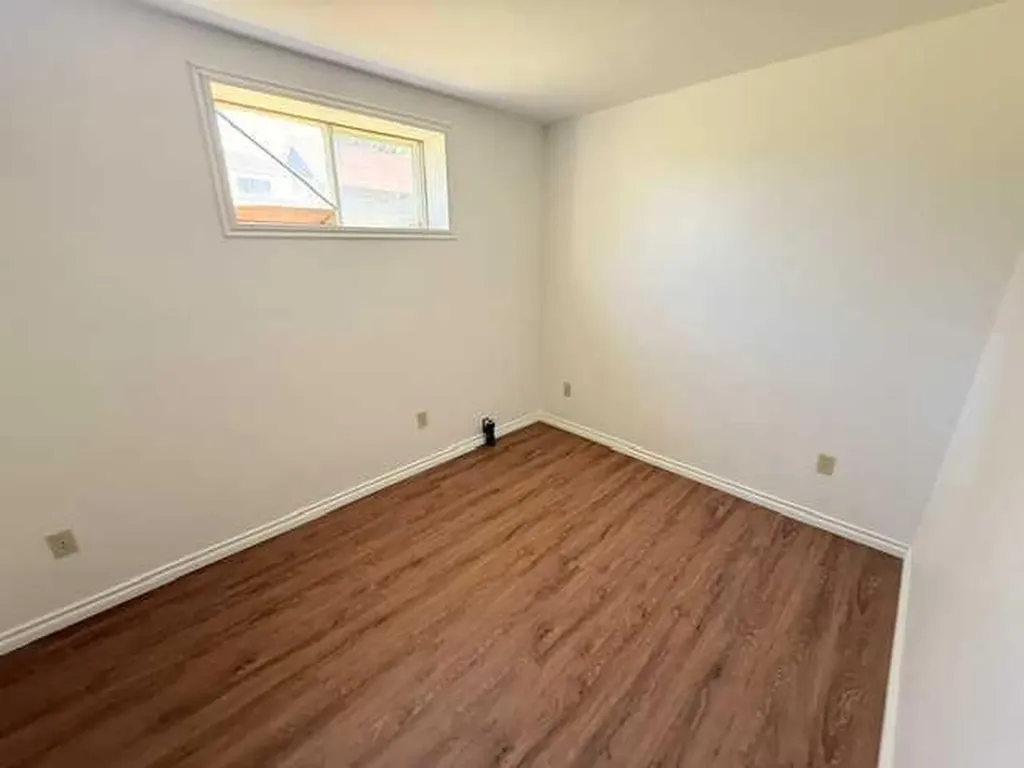 8801 101 Avenue Peace River AB T8S1N8