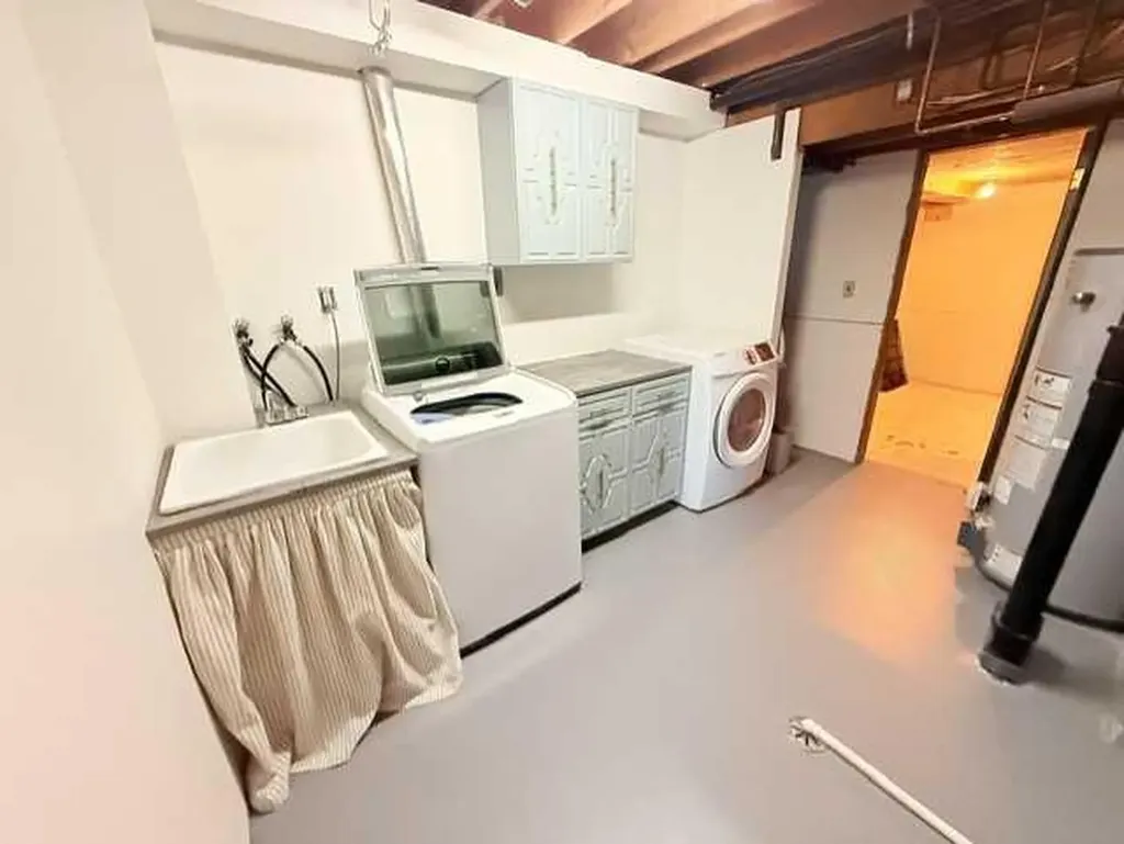 8801 101 Avenue Peace River AB T8S1N8
