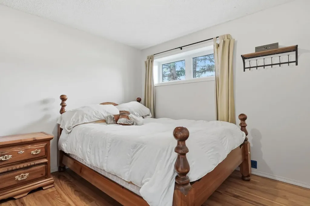 1239 Idaho Street Carstairs AB T0M0N0