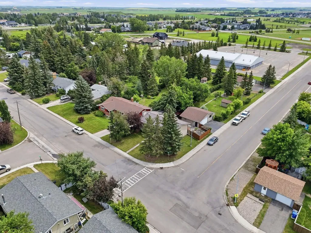 1239 Idaho Street Carstairs AB T0M0N0