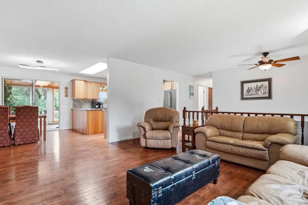 1239 Idaho Street Carstairs AB T0M0N0