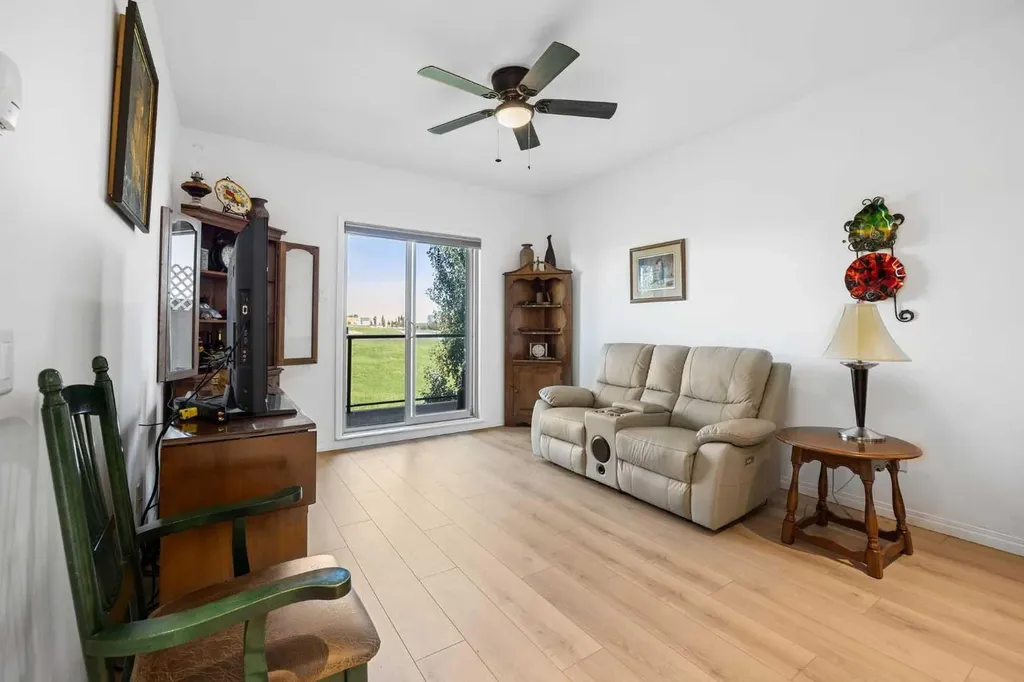 92 Crystal Shores Road Okotoks AB T1S 2N2