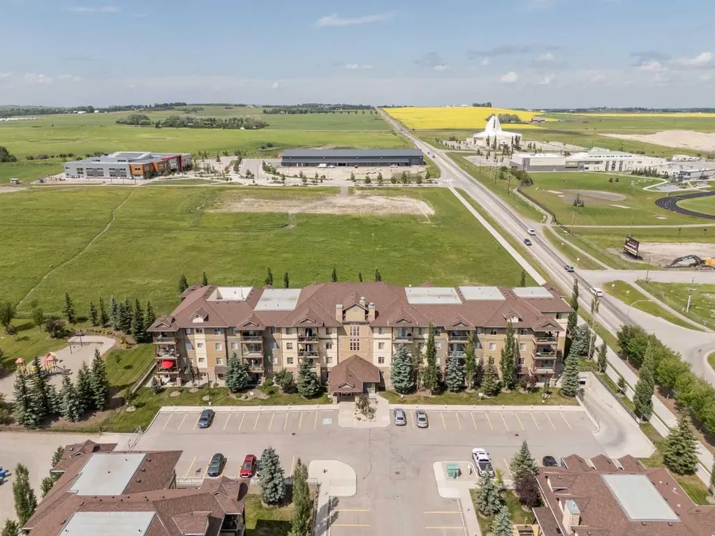 92 Crystal Shores Road Okotoks AB T1S 2N2