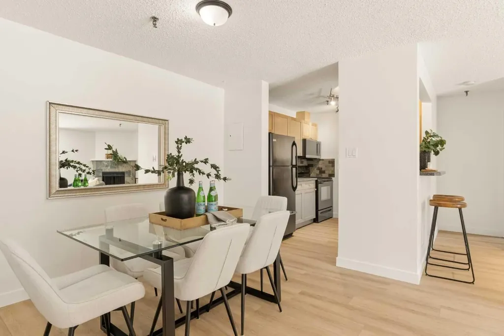930 18 Avenue SW Calgary AB T2T 0H1