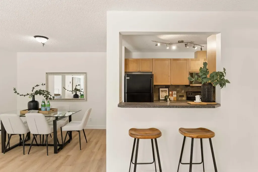 930 18 Avenue SW Calgary AB T2T 0H1