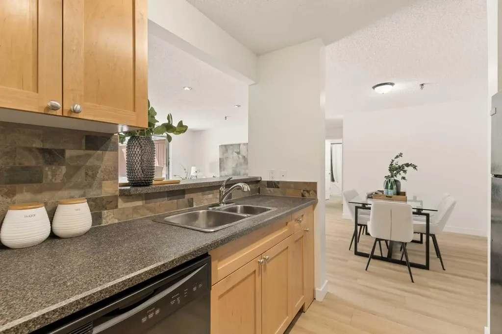 930 18 Avenue SW Calgary AB T2T 0H1