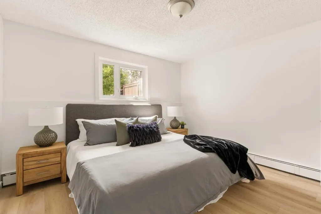 930 18 Avenue SW Calgary AB T2T 0H1