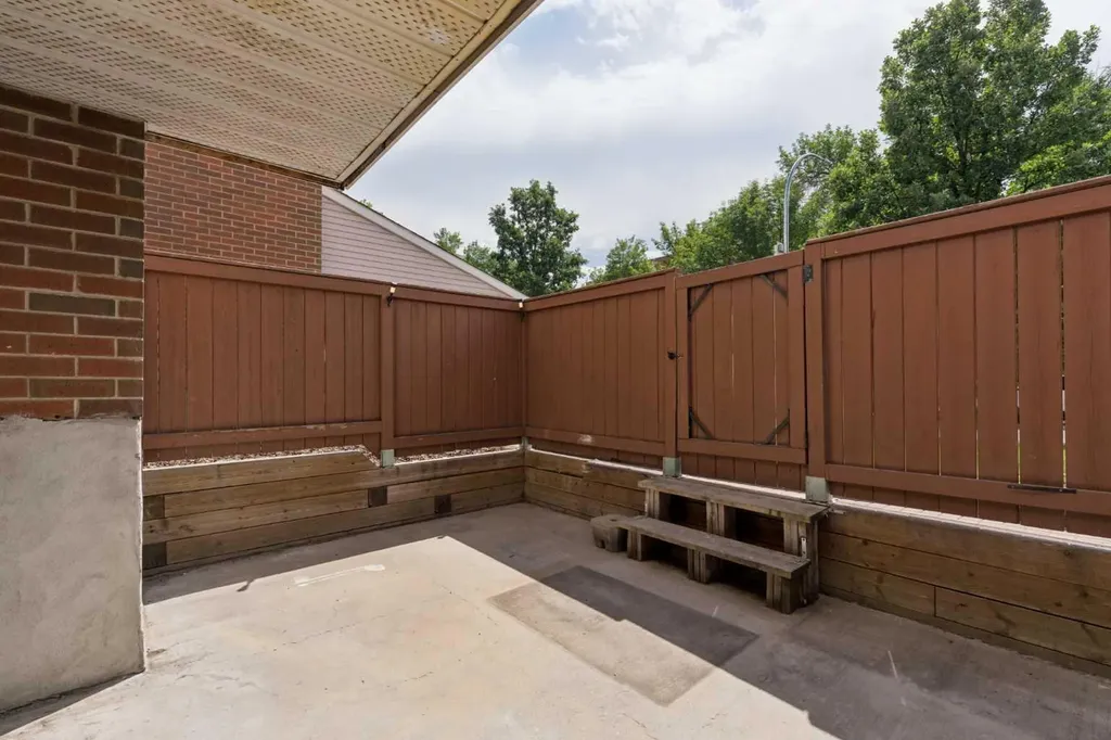 930 18 Avenue SW Calgary AB T2T 0H1