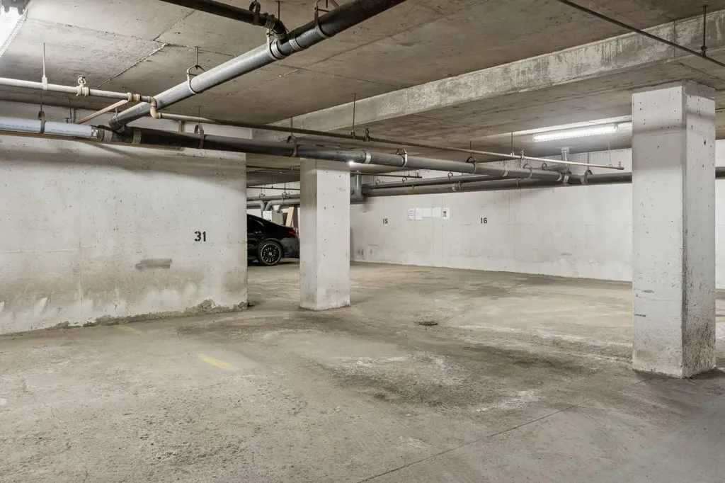 930 18 Avenue SW Calgary AB T2T 0H1