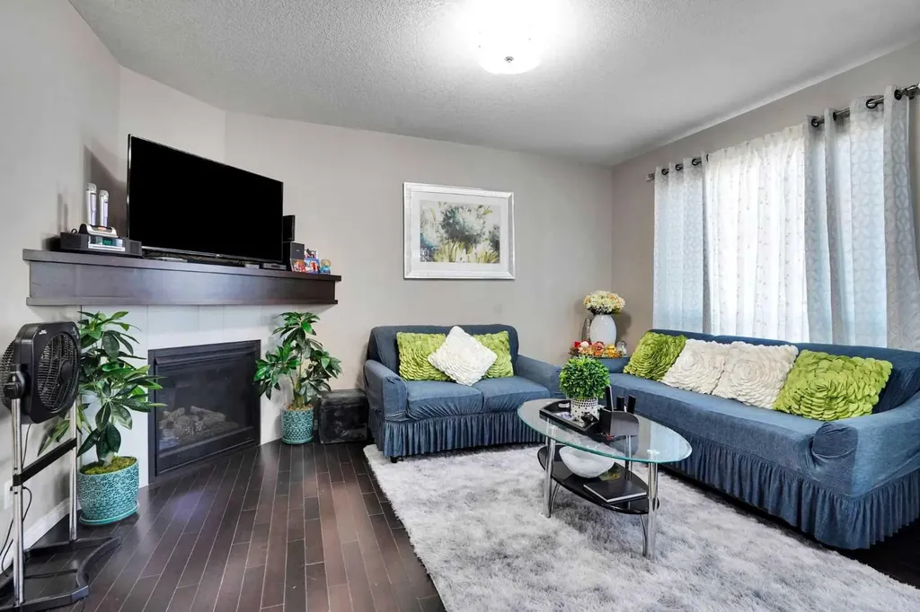 1239 Brightoncrest Green SE Calgary AB T2Z 1G7