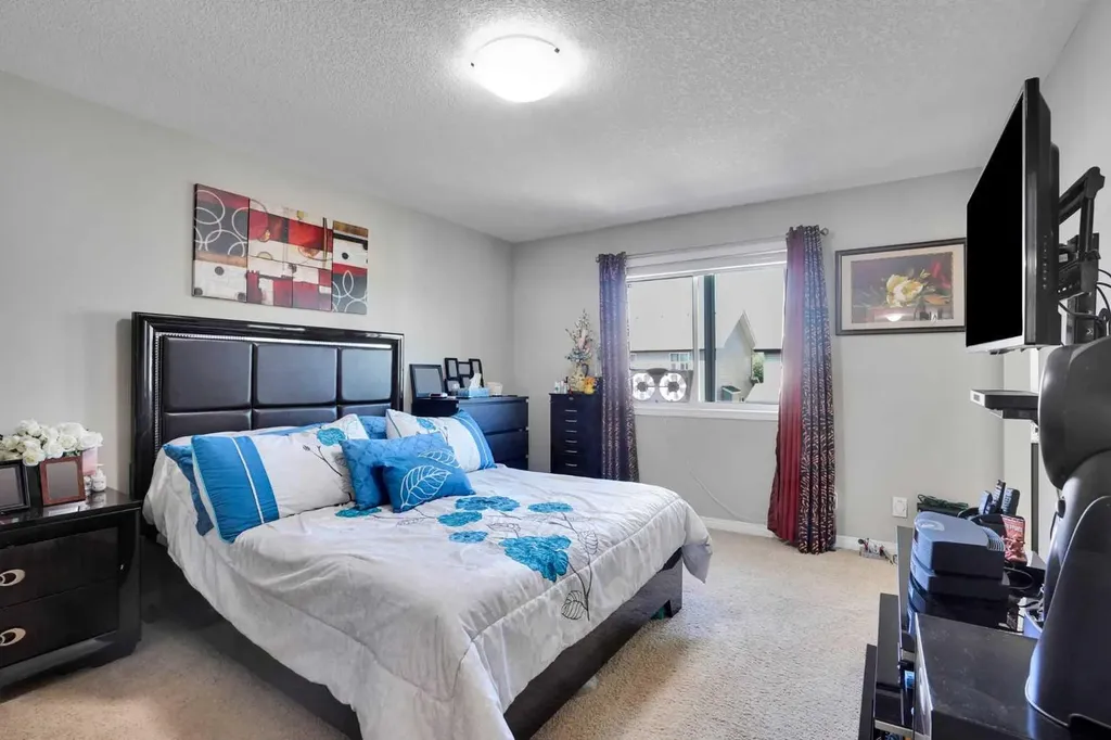 1239 Brightoncrest Green SE Calgary AB T2Z 1G7
