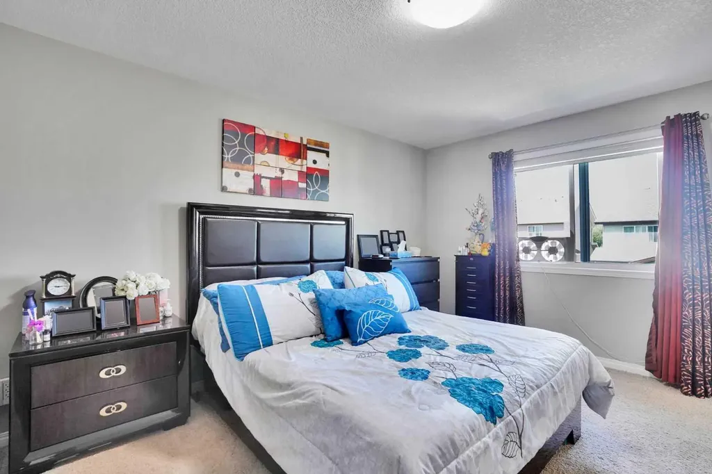 1239 Brightoncrest Green SE Calgary AB T2Z 1G7