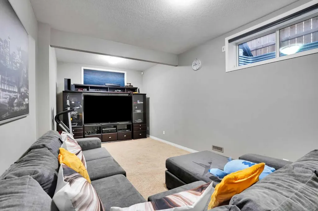 1239 Brightoncrest Green SE Calgary AB T2Z 1G7
