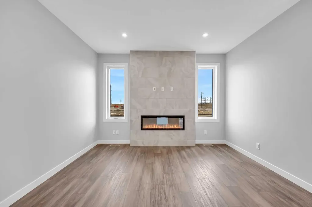 553 Hotchkiss Drive SE Calgary AB T3S 0T3