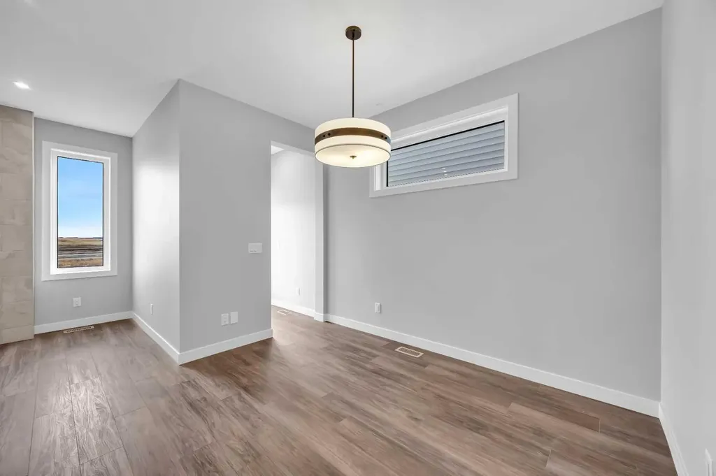 553 Hotchkiss Drive SE Calgary AB T3S 0T3