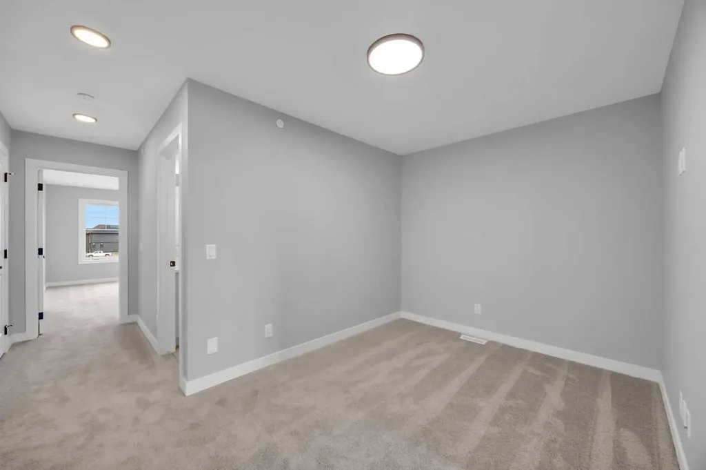 553 Hotchkiss Drive SE Calgary AB T3S 0T3