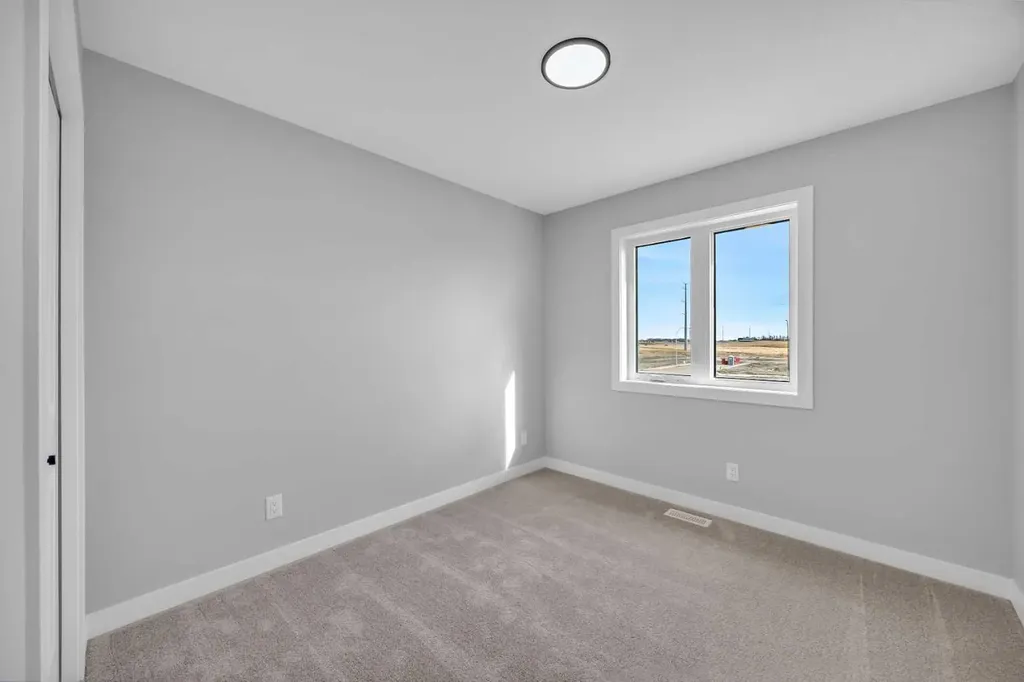 553 Hotchkiss Drive SE Calgary AB T3S 0T3