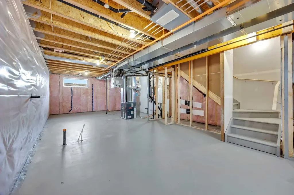 553 Hotchkiss Drive SE Calgary AB T3S 0T3