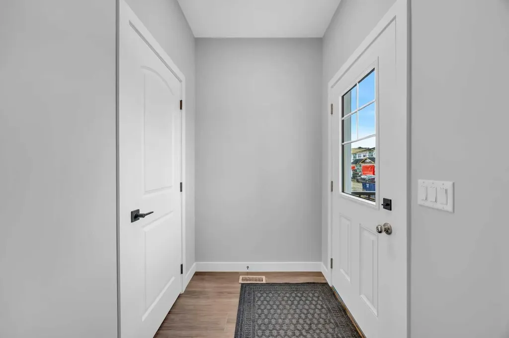 553 Hotchkiss Drive SE Calgary AB T3S 0T3