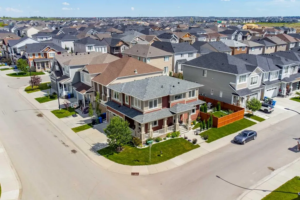 12 Cityside Common NE Calgary AB T3N 1H8