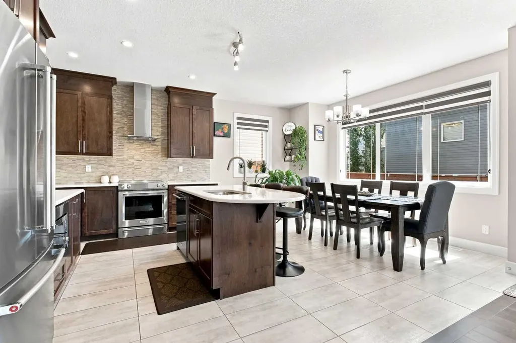 12 Cityside Common NE Calgary AB T3N 1H8