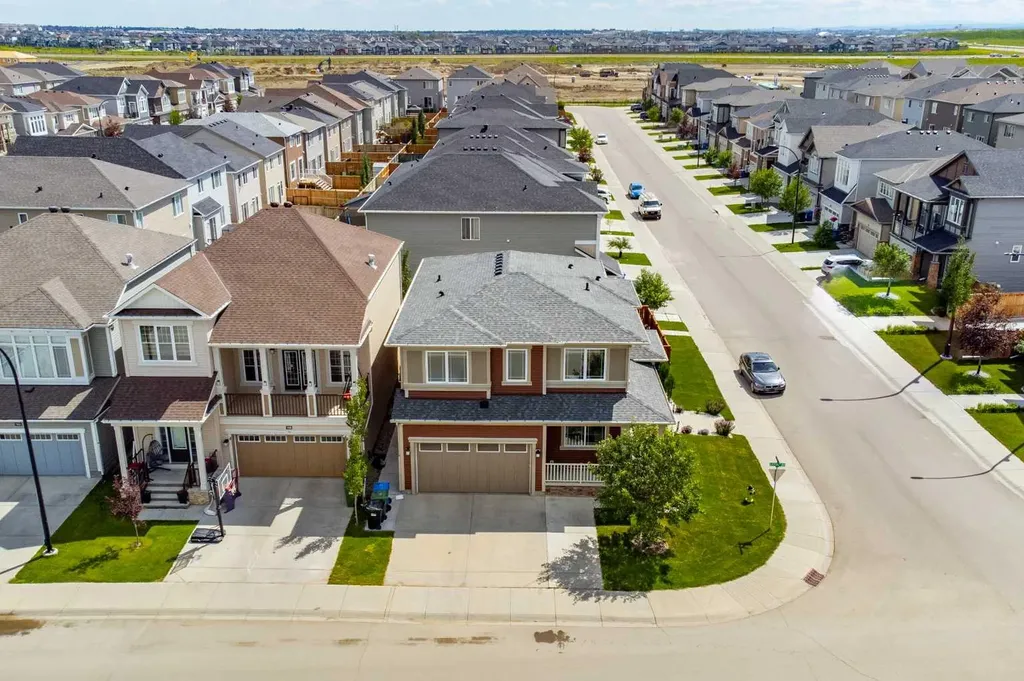 12 Cityside Common NE Calgary AB T3N 1H8