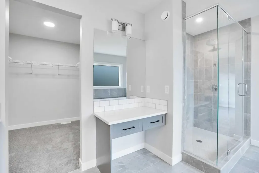 289 Ambleside Avenue NW Calgary AB T3P 1W3