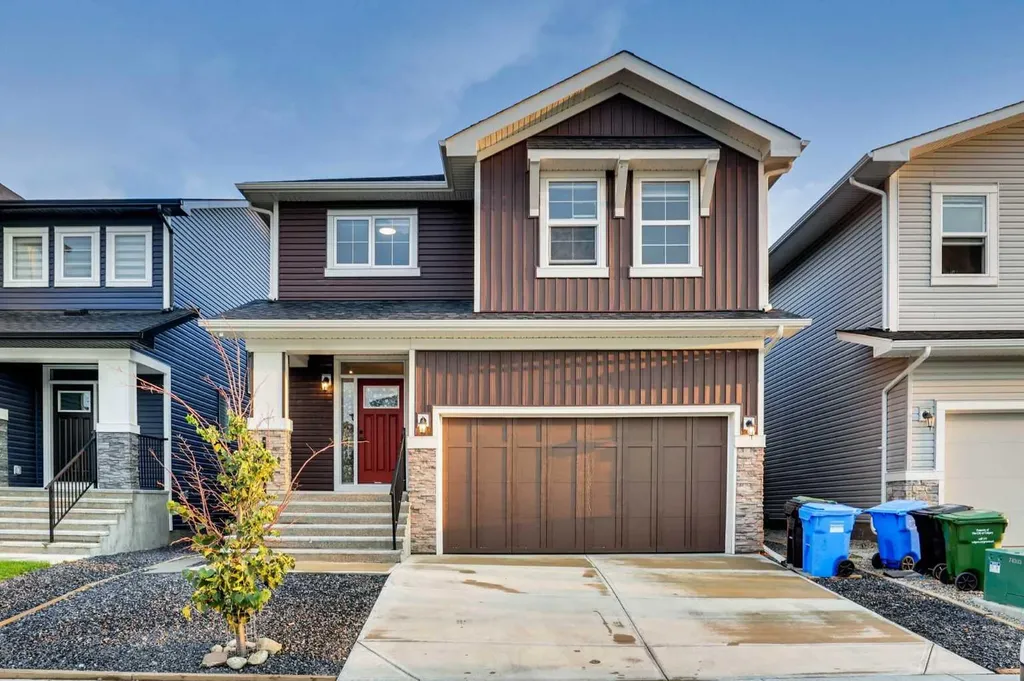 289 Ambleside Avenue NW Calgary AB T3P 1W3