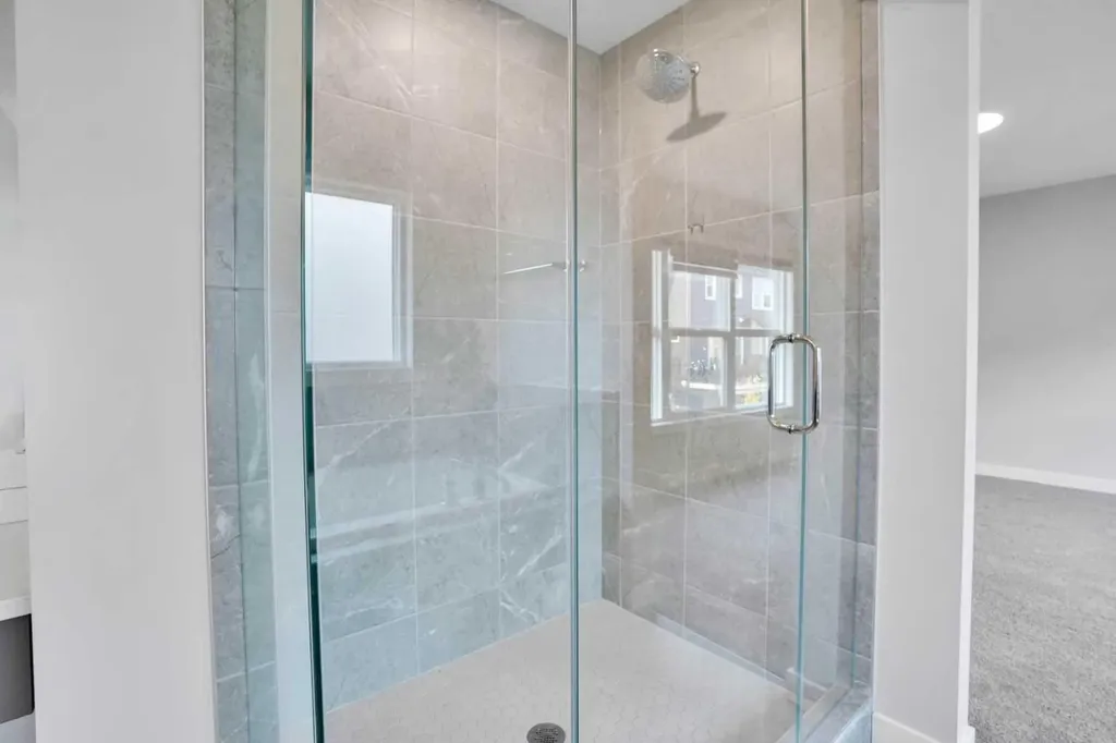 289 Ambleside Avenue NW Calgary AB T3P 1W3