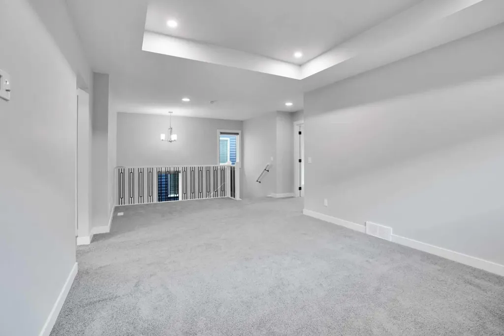 289 Ambleside Avenue NW Calgary AB T3P 1W3