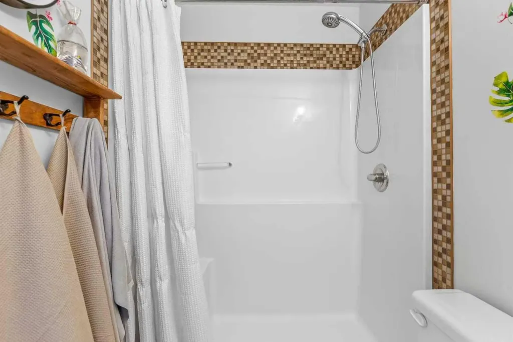 317 Mcleod Crescent Diamond Valley AB T0L 2A0