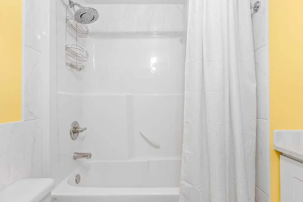 317 Mcleod Crescent Diamond Valley AB T0L 2A0