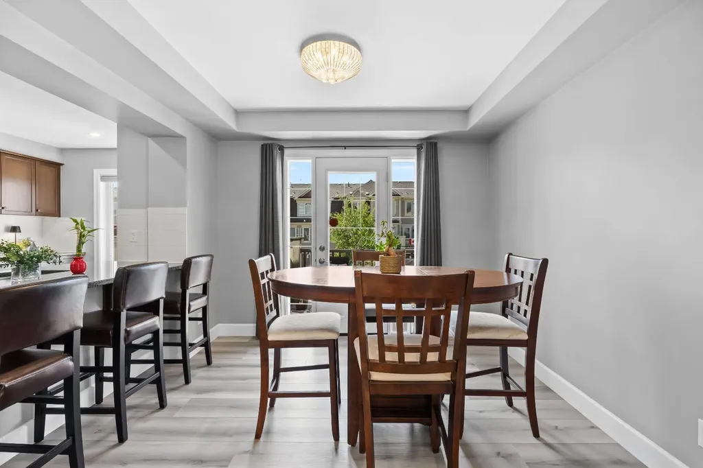 52 Windstone Green SW Airdrie AB T4B 0N8