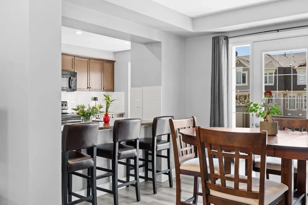52 Windstone Green SW Airdrie AB T4B 0N8