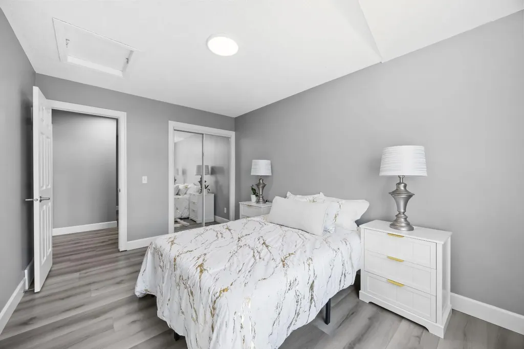 52 Windstone Green SW Airdrie AB T4B 0N8