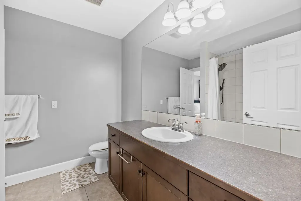 52 Windstone Green SW Airdrie AB T4B 0N8