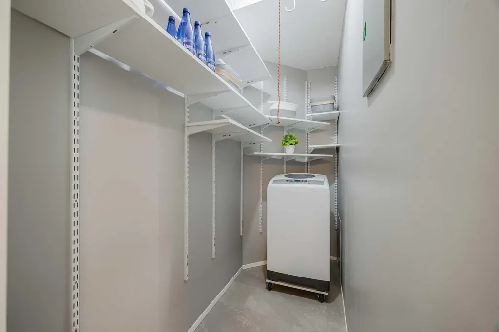 3615A 49 Street NW Calgary AB T3A 2L8