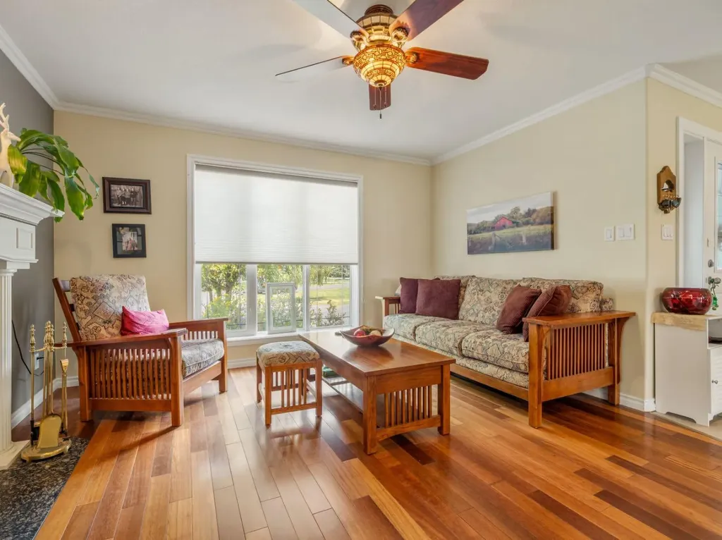 219 Falcon Ridge Way W Rural Lethbridge County AB T1J 5R8