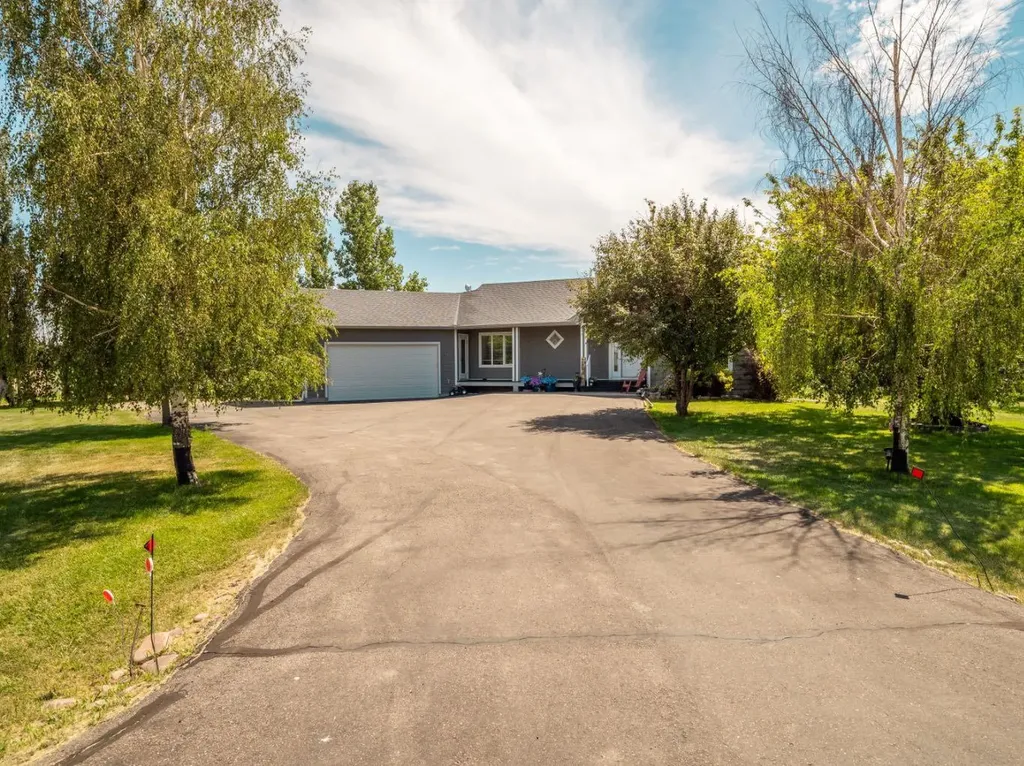 219 Falcon Ridge Way W Rural Lethbridge County AB T1J 5R8