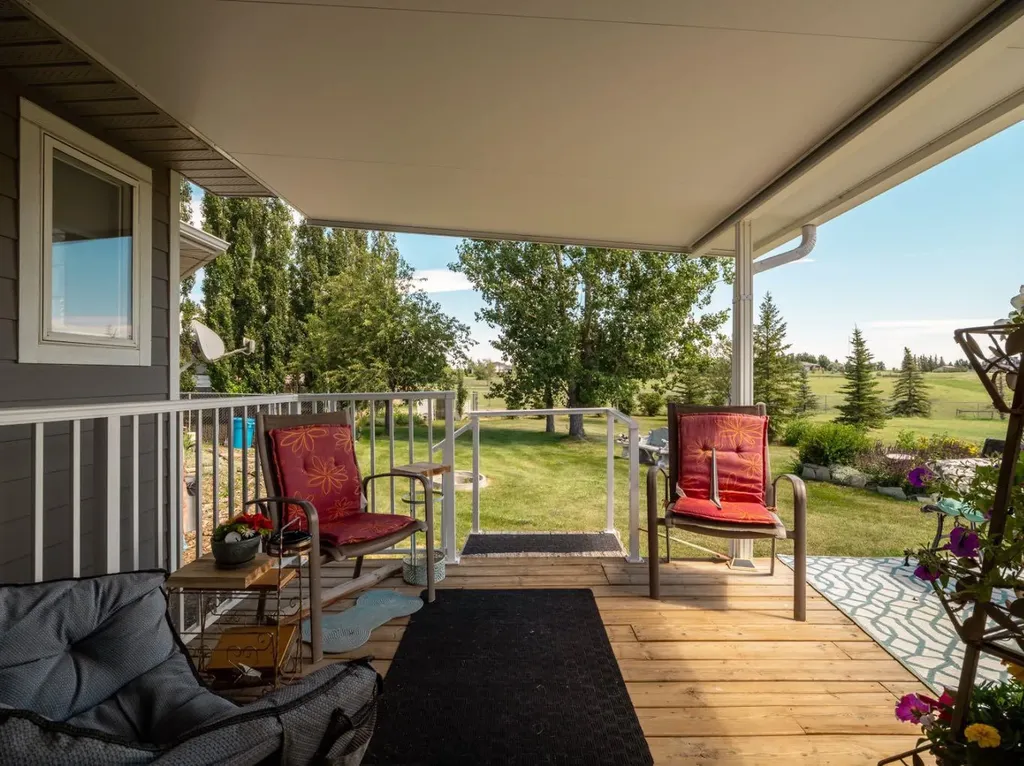 219 Falcon Ridge Way W Rural Lethbridge County AB T1J 5R8