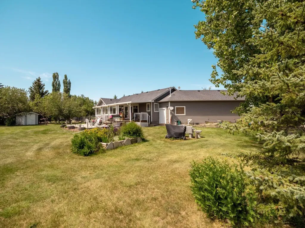 219 Falcon Ridge Way W Rural Lethbridge County AB T1J 5R8