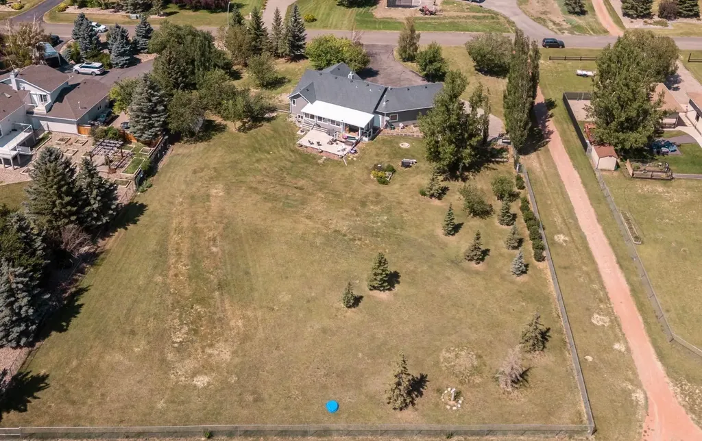 219 Falcon Ridge Way W Rural Lethbridge County AB T1J 5R8
