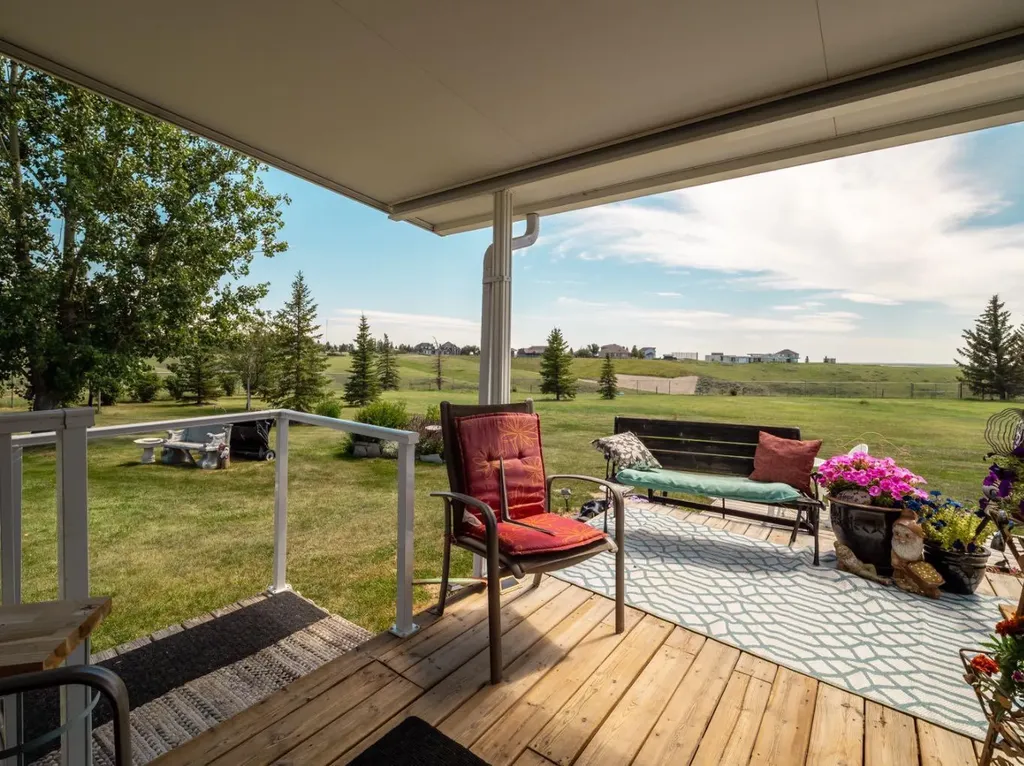 219 Falcon Ridge Way W Rural Lethbridge County AB T1J 5R8