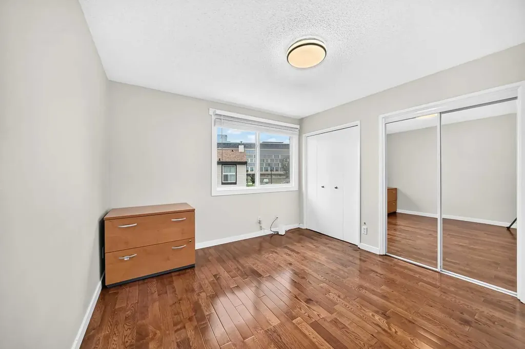 2727 Rundleson Road NE Calgary AB T1Y 3Z3