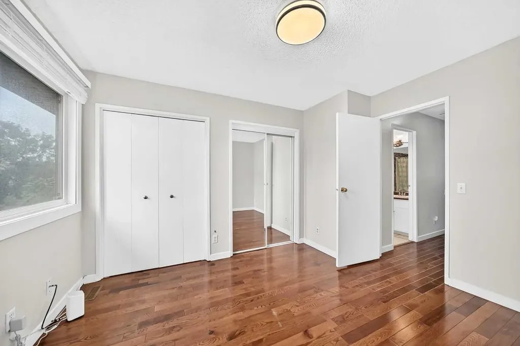 2727 Rundleson Road NE Calgary AB T1Y 3Z3